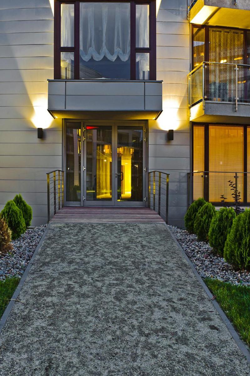 Apartamenty Triton Park Warsaw Exterior photo